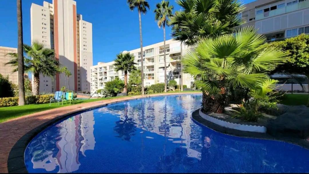 Apartament Vacanza Luxury Complex- Parking , Pool Only In The Summer , Rincon De Loix Benidorm Zewnętrze zdjęcie