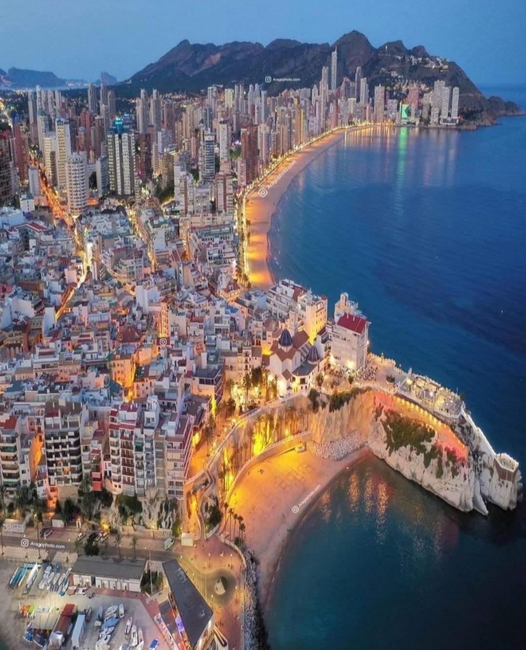 Apartament Vacanza Luxury Complex- Parking , Pool Only In The Summer , Rincon De Loix Benidorm Zewnętrze zdjęcie