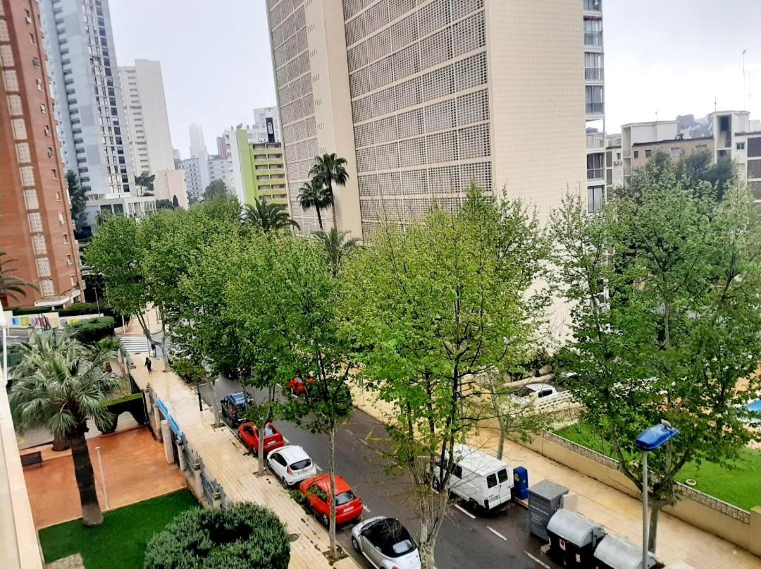Apartament Vacanza Luxury Complex- Parking , Pool Only In The Summer , Rincon De Loix Benidorm Zewnętrze zdjęcie