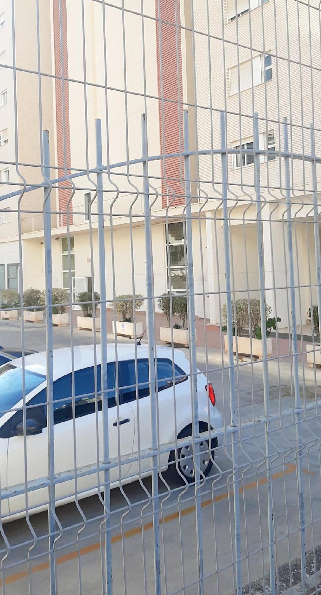 Apartament Vacanza Luxury Complex- Parking , Pool Only In The Summer , Rincon De Loix Benidorm Zewnętrze zdjęcie